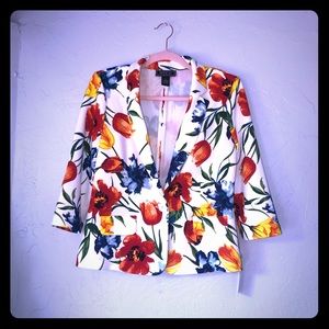 NYCC 3/4 sleeve floral blazer
